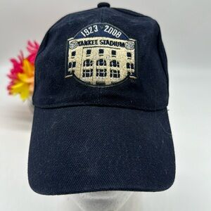 Yankee Stadium 1923 - 2008 Nathan's Black Baseball Hat Adjustable HT5665D